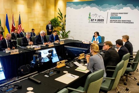 Chanceleres do G7 ponderam sobre como fazer com que Rússia participe de negociações de paz sobre Ucrânia