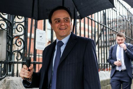 Parte de processo de Felipe Massa no Reino Unido contra F1, FIA e Ecclestone pode continuar