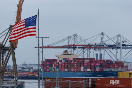 Suíça obtém redução da tarifa dos EUA para 15% e promete US$200 bi em investimentos nos EUA