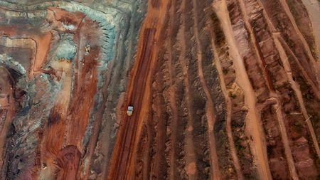 Vale cria consórcio e reduz fatia em mina de Thompson, no Canadá