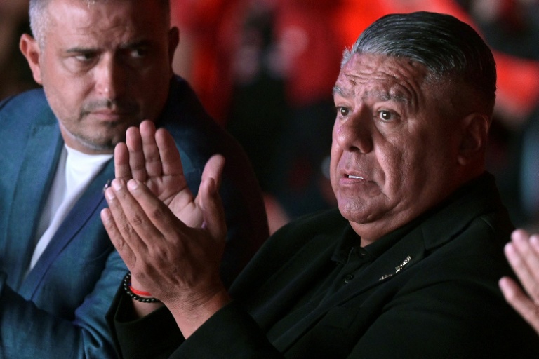 Rodada suspensa do Campeonato Argentino será disputada em maio