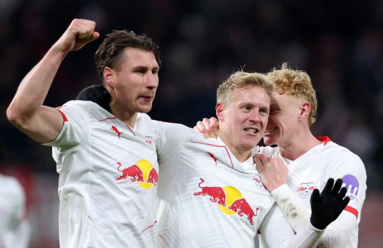 RB Leipzig vence Werder Bremen (2-0) e recupera vice-liderança do Alemão