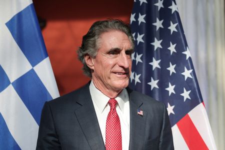 Cerca de 30 países querem aderir ao clube dos minerais críticos, diz secretário do Interior dos EUA