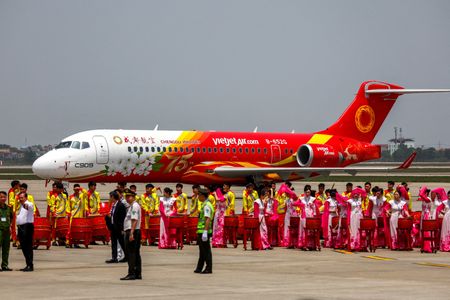 Companhia aérea vietnamita Vietjet retomará uso de aviões COMAC de fabricação chinesa, dizem fontes