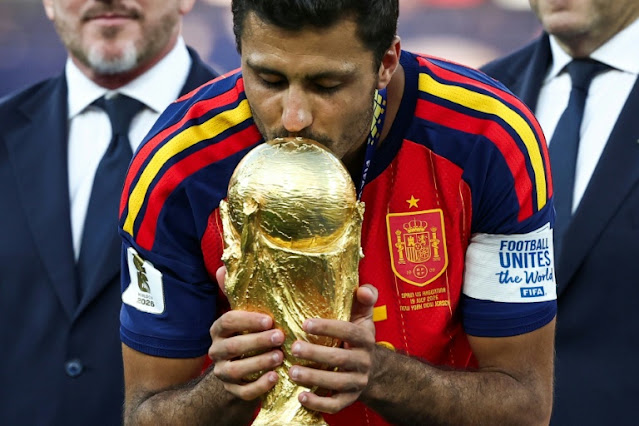 Rodri dá sinal verde ao Barcelona para negociar com o Manchester City