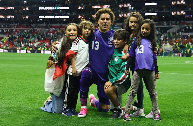 Ochoa recebe despedida perfeita no Azteca com vitória do México sobre República Tcheca
