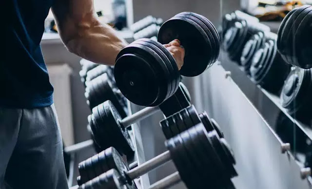 Musculação reprograma células do fígado e ajuda a reverter danos da obesidade