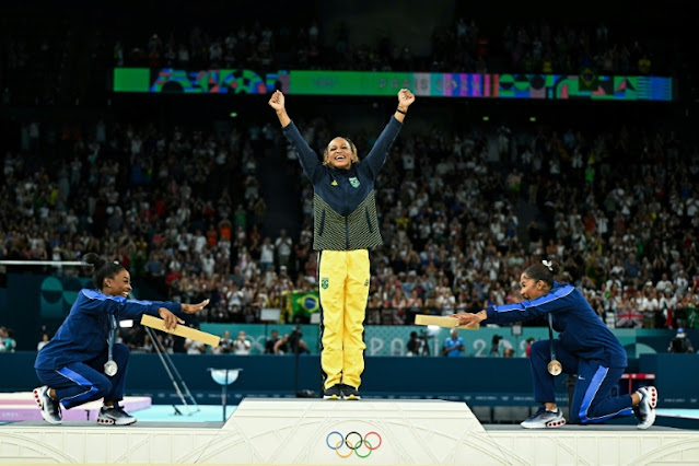 Rebeca Andrade tira nota mais alta do mundo no salto em 2026