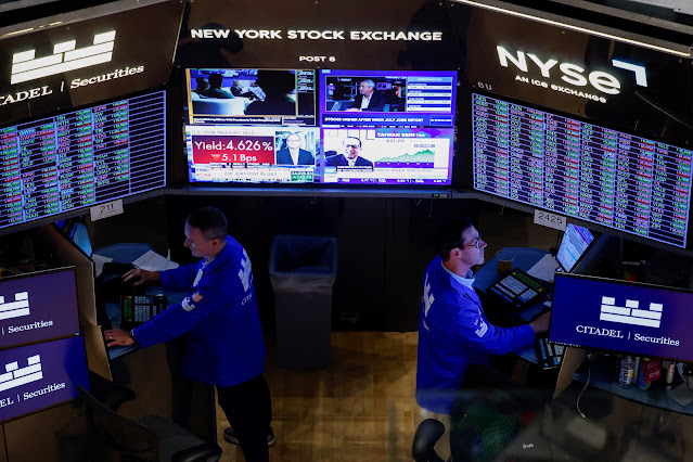 Wall Street abre sem direção com tensões no Oriente Médio e dados no radar