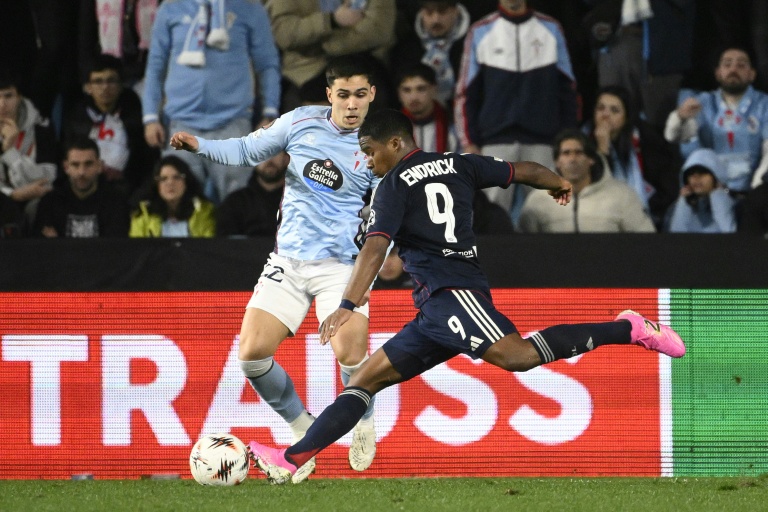 Endrick evita derrota do Lyon na Liga Europa; Aston Villa vence Lille na França