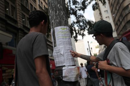 Brasil abre 85.147 vagas formais de trabalho em outubro, mostra Caged